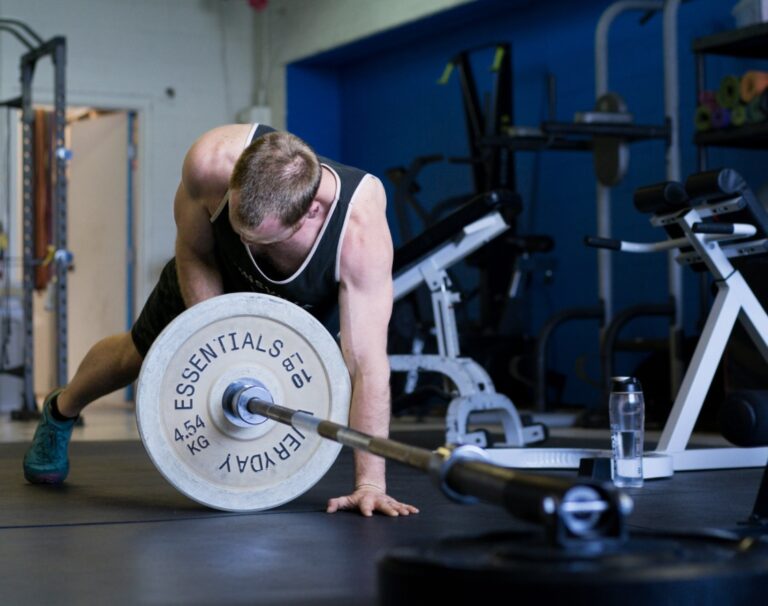 Personal trainer demonstration | Ruffier Fitness Akron